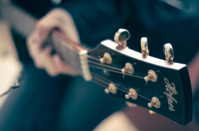 Acoustic Guitar Tone